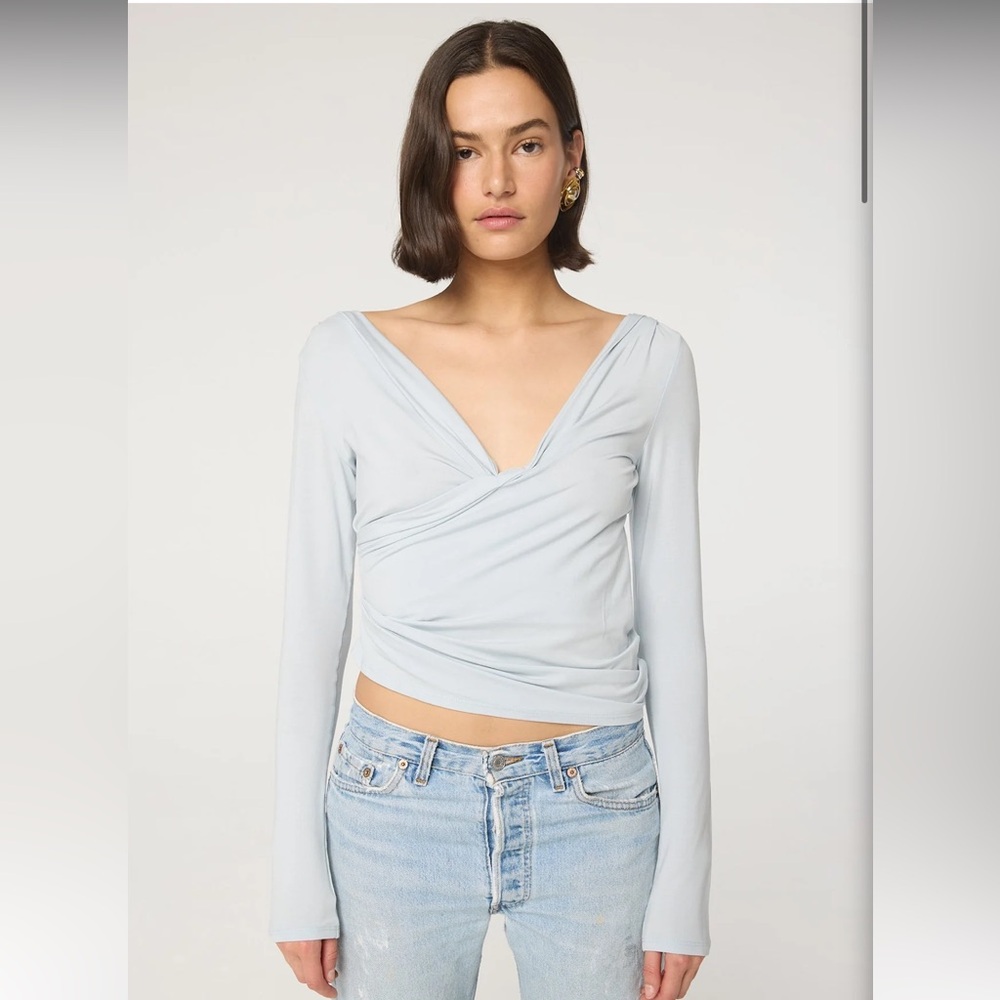NWT Line by K top